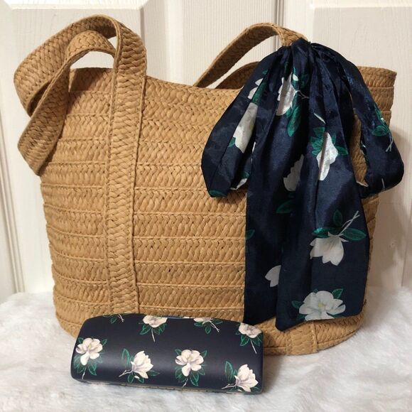 Bundle! Draper James Straw Purse and Matching Sunglass Case - Picture 1 of 12